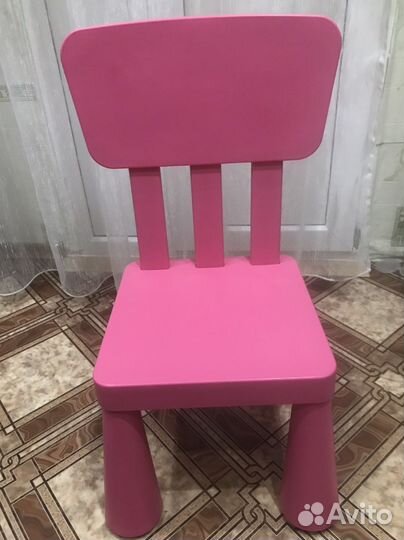 Стул детский розовый