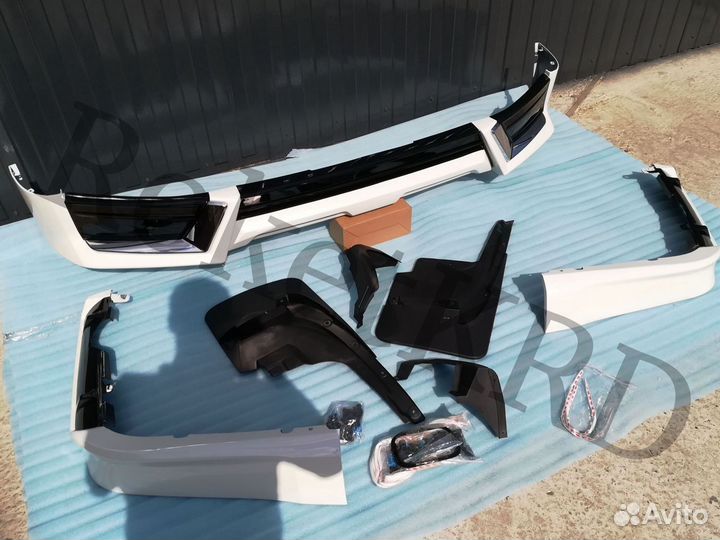 Обвес Land Cruiser 200 с 16 г TRD Белый