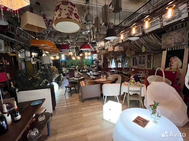 Мебель в аренду для кино