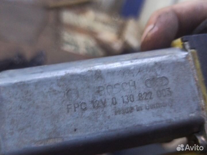 Моторчик стеклоподъёмника Jaguar S-Type