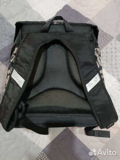 Школьный рюкзак