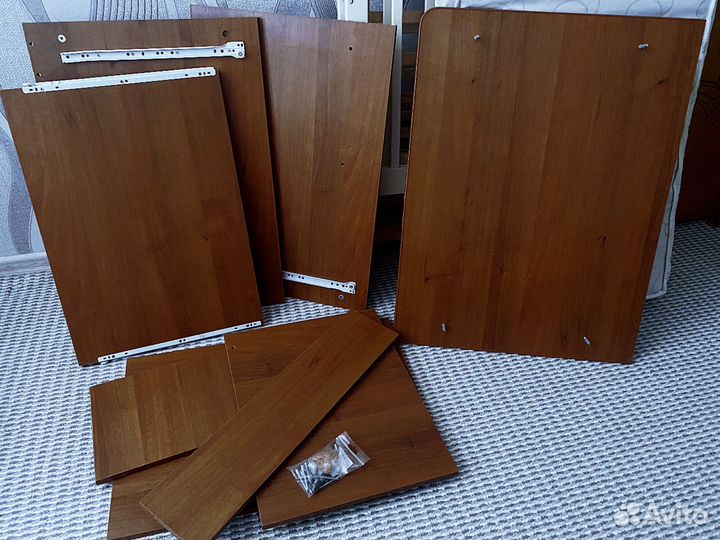 Компьютерный стол