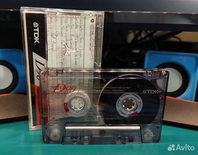 Аудиокассеты TDK D-90 состояние новой