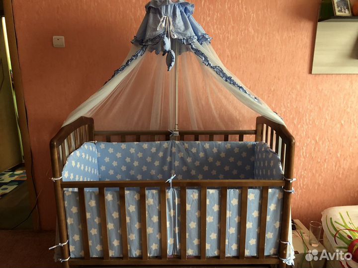 Бортики в кроватку новые