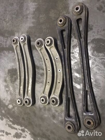 Продам задние рычаги Audi Q7