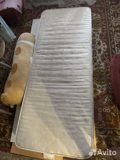 Кровать отдам бесплатно