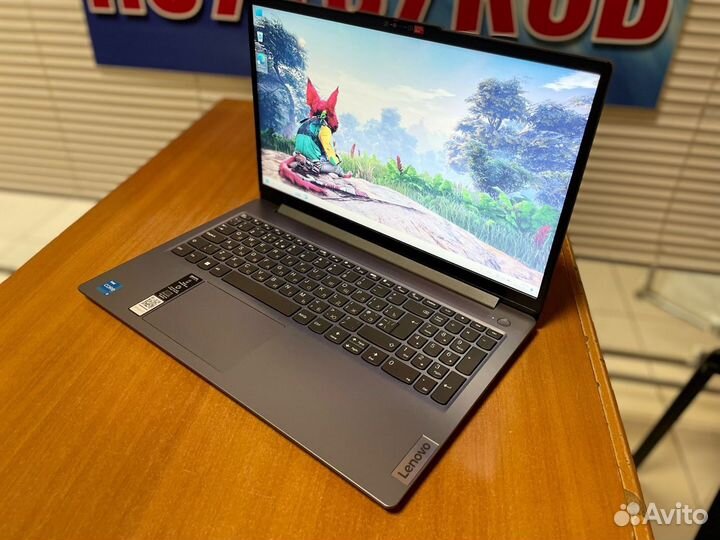 Новый ультрабук Lenovo / i3 13gen /в упаковке