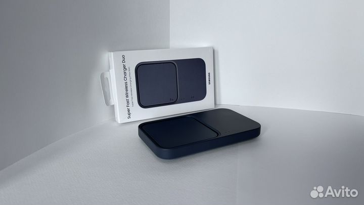 Беспроводное зарядное устройство Samsung EP-P5400