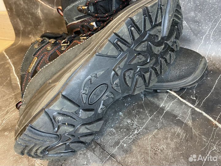 Ботинки для мальчика