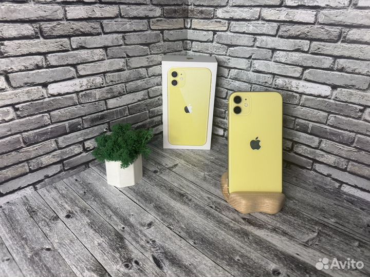 iPhone 11, 64 ГБ