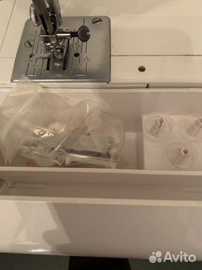 Швейная машинка новая
