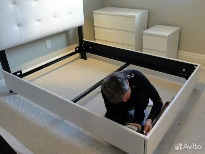 Сборщик мебели