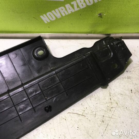 Кожух замка капота Хендай Элантра 3