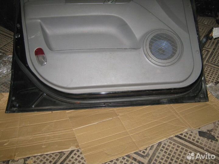 Дверь передняя левая Kia Sorento 1 BL