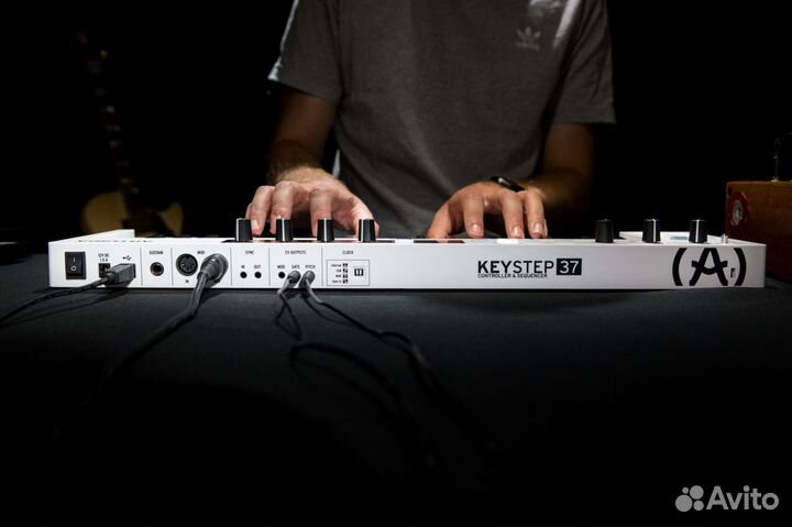 Midi мини-клавиатура Arturia KeyStep 37