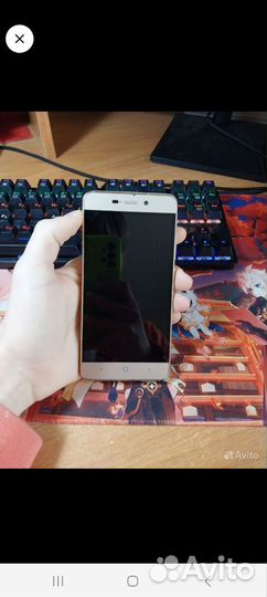 ZTE Blade X3, 8 ГБ