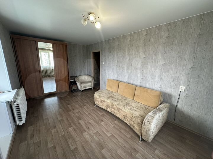 2-к. квартира, 50 м², 5/5 эт.