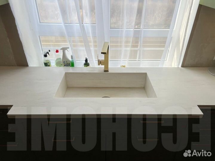 Столешница из искусственного камня влагостойкая