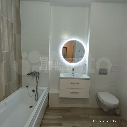 2-к. квартира, 66,2 м², 1/4 эт.