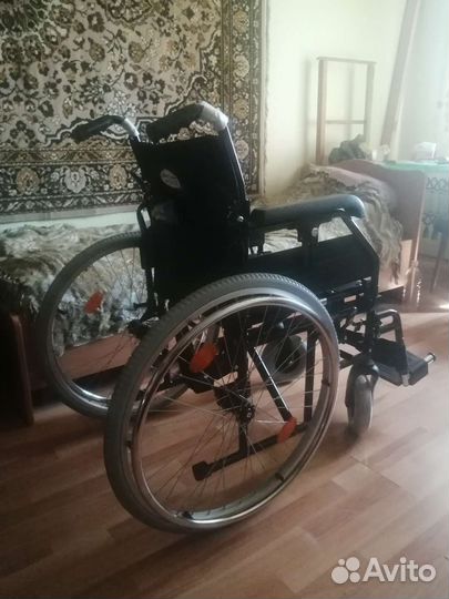Инвалидная коляска новая
