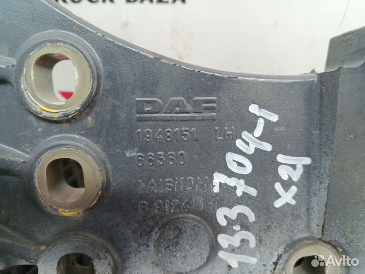 Кронштейн подножки левый Daf XF106