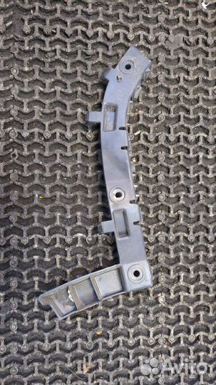 Кронштейн бампера Land Rover Freelander 2, 2008