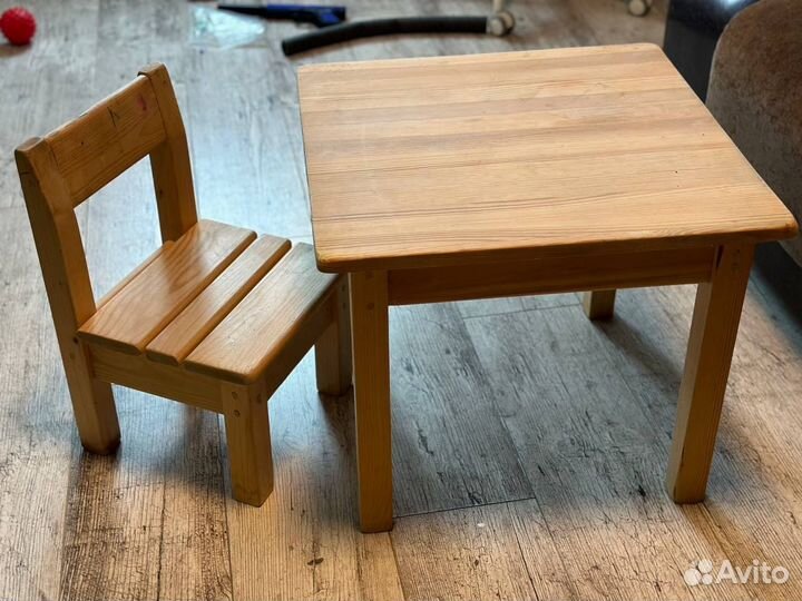 Детский стол и стул деревянный