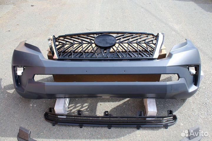 Prado 150 2013-2016 Бампер стиль 2017+ H1DZ8