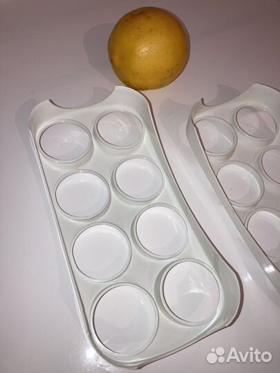 Подставки под яйца в холодильник