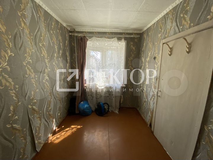 2-к. квартира, 42,5 м², 1/5 эт.