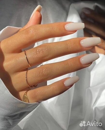 Мастер маникюра и педикюра