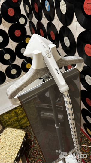 Отпариватель вертикальный Tefal