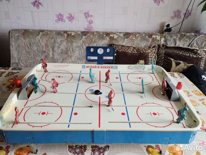 Настольный хоккей