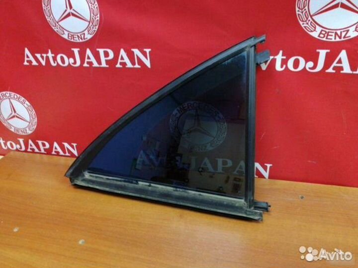 Форточка двери задняя правая Mercedes-Benz S-Class