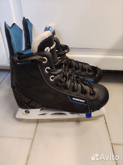 Коньки хоккейные детские 33-37р