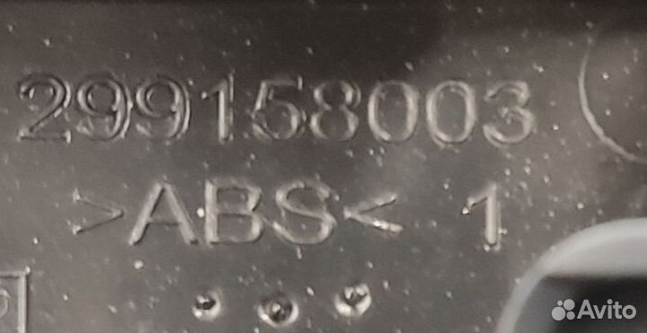 Блок кнопок передний Rh Kia K5 2 Optima, 2016г