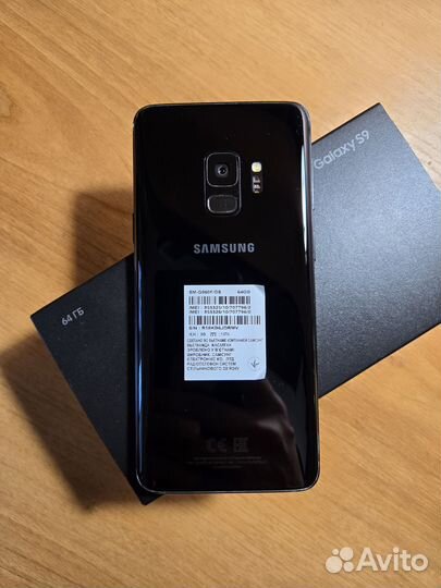 Samsung Galaxy S9, 4/64 ГБ