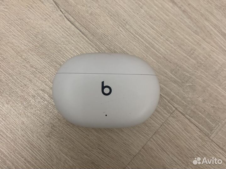 Беспроводные наушники beats studio buds