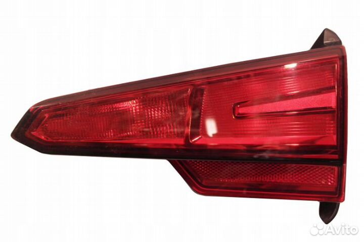 Audi A4 B9 седан фонарь задний правый В крышку
