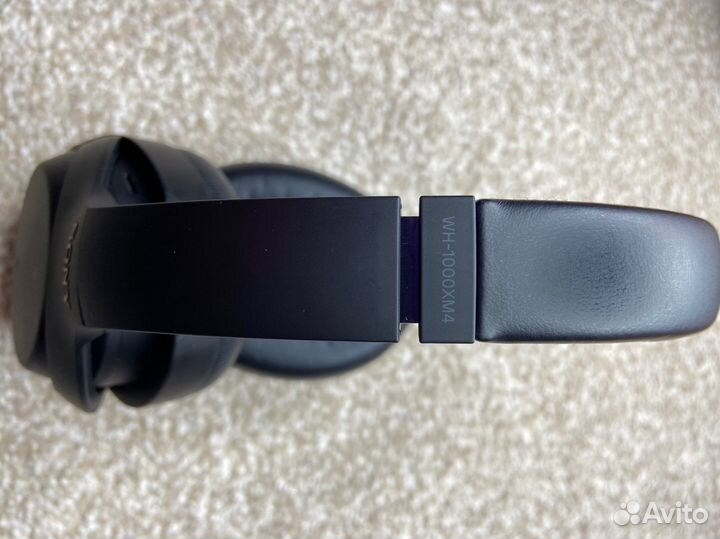 Наушники Sony WH 1000XM4