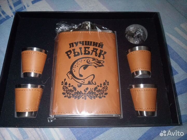Подарочный набор фляжка
