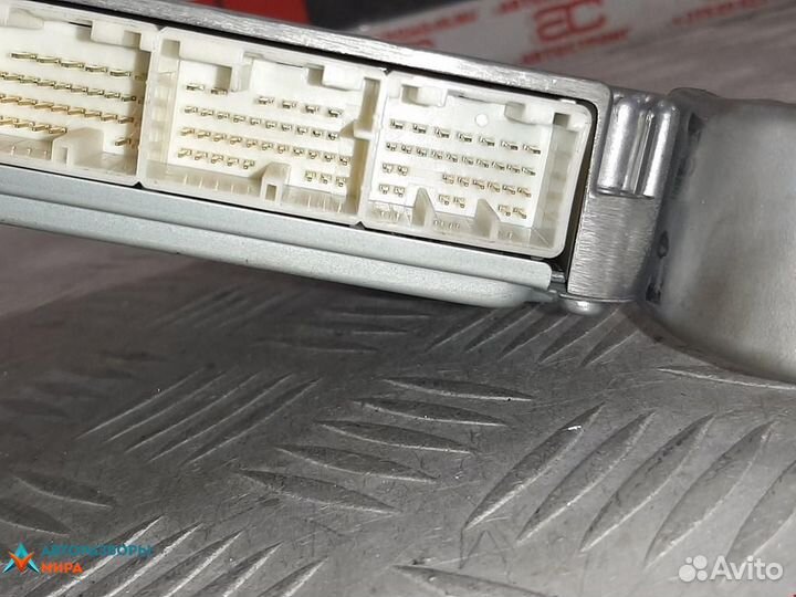 Блок управления двигателем Lexus RX 2 рест. 2007