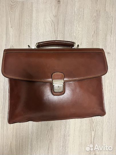Мужской кожаный портфель