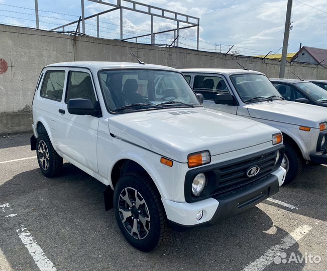 ВАЗ Niva Legend 1.7 МТ, 2023