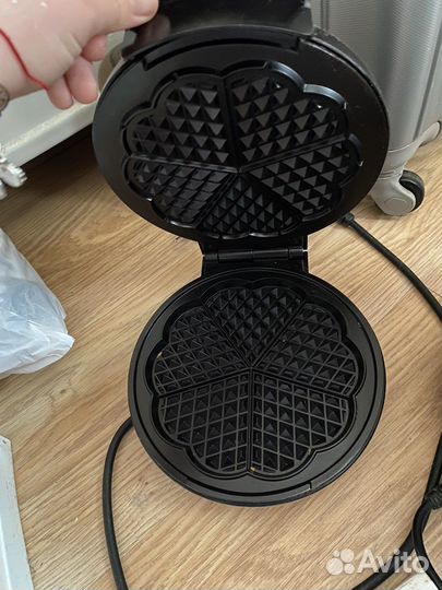 Вафельница redmond