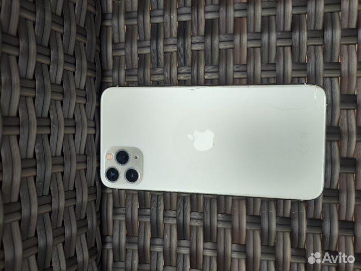 iPhone 11 Pro Max, 64 ГБ