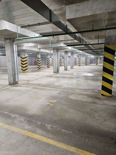 Машиноместо, 16 м²