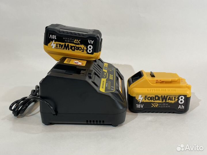 2 АКБ 18B для Dewalt 8 Ah + быстрое зу 2 порта