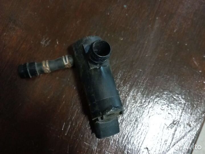 Моторчик насос омывателя Тойота Лексус