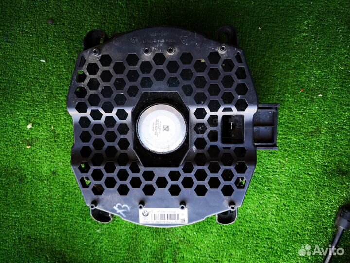 Низкочастотный динамик на BMW X3 F25 10-17